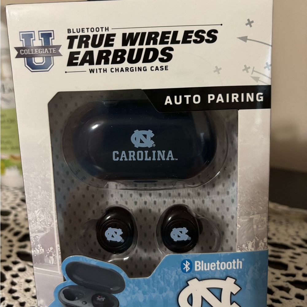 SOLD!SOLD!! SOAR Bluetooth Earbuds with Charging Case